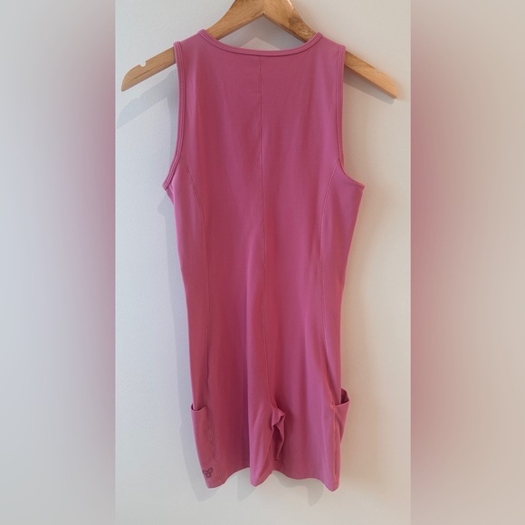 ARITZIA TNAction TNA BREATHE ICON ROMPER MEDIUM - Picture 5 of 7